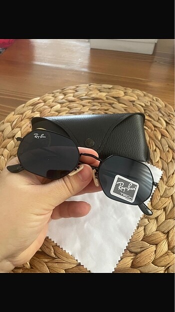 Ray Ban Rb siyah köşeli model