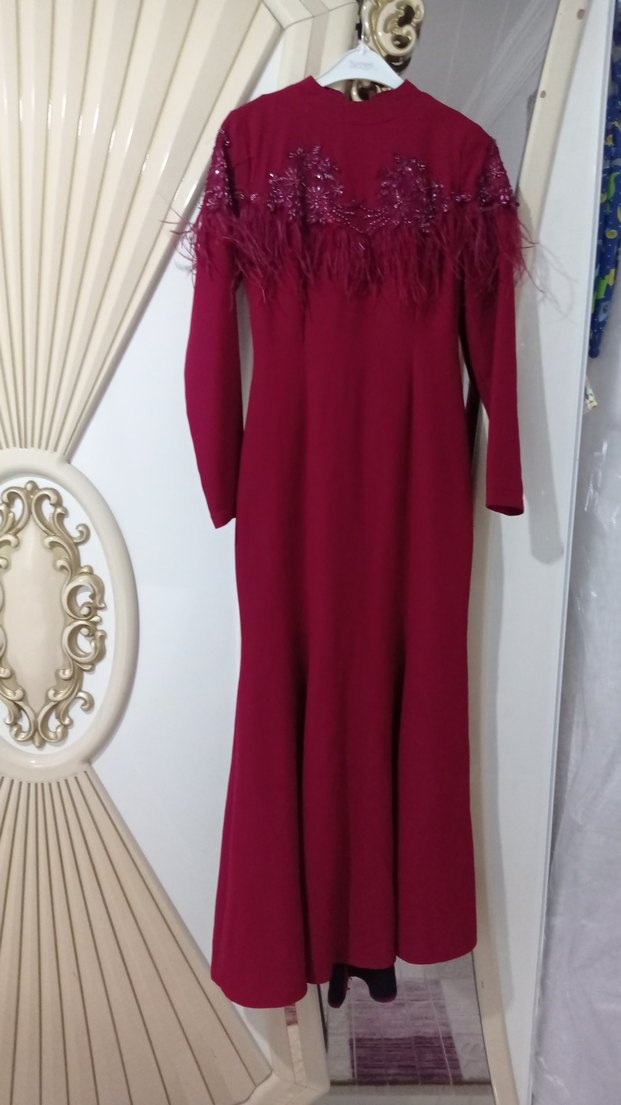 Bordo Uzun Kollu Nakışlı Kadın Abiye Elbise - Görsel 3
