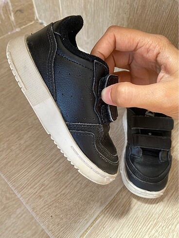 25 Beden siyah Renk Adidas ayakkabı orijinal Adidas