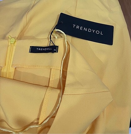 Trendyol & Milla Şık elbise