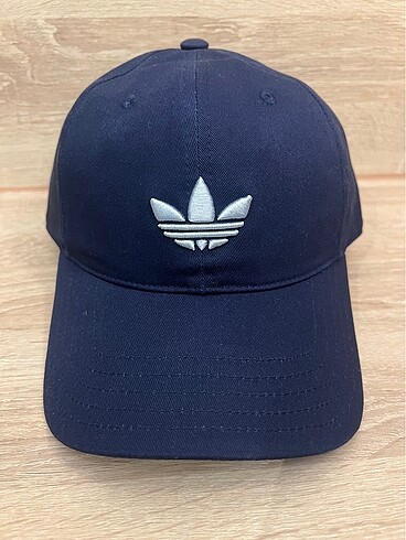  Beden siyah Renk Adidas Şapka