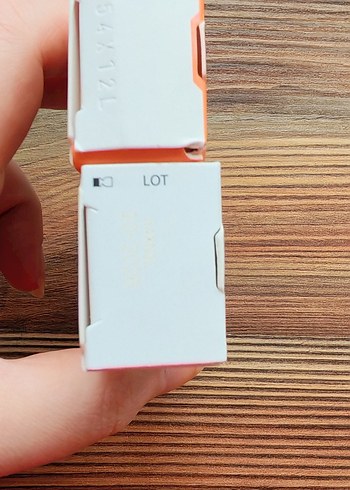 La Roche-Posay Anthelios Yaş Düzeltici SPF 50 - Görsel 2