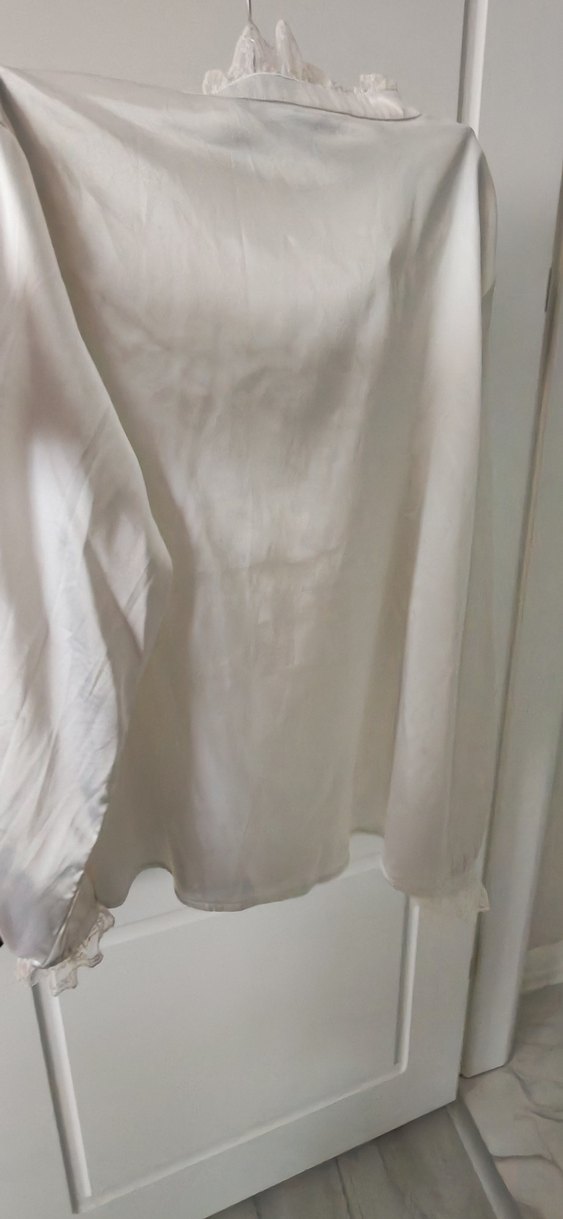 Romantik Ekru saten vintage Fırfırlı Bluz — görsel 7/10