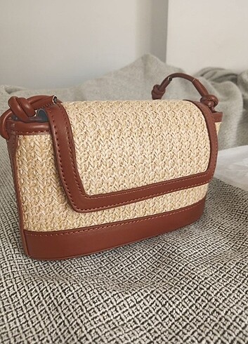 Zara muadil Küçük kahverengi hasır çanta  - Görsel 2