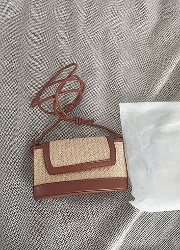 Zara muadil Küçük kahverengi hasır çanta  - Görsel 4