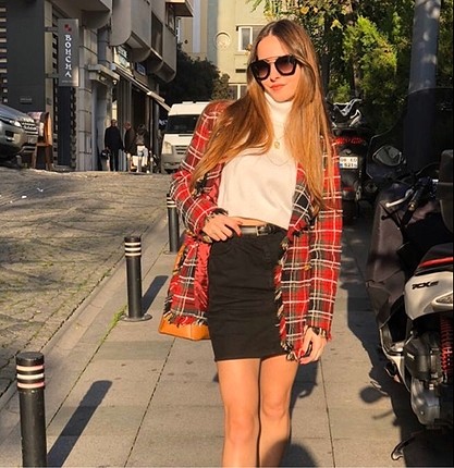 s Beden kırmızı Renk Kirmizi Ekose Ceket ??