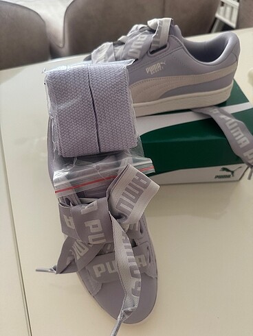 39 Beden mor Renk Puma ayakkabı