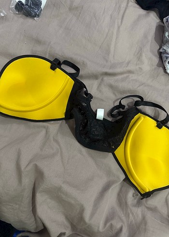 36 Beden Sarı Parlak Glamour Sütyen