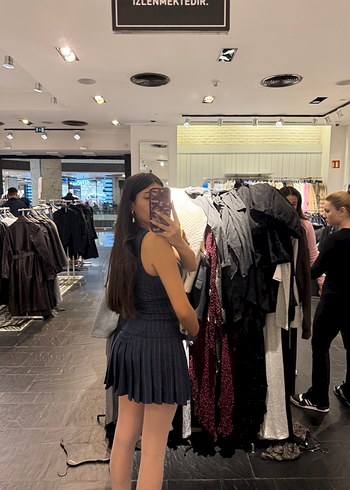 Halter yaka pilili elbise - Görsel 2