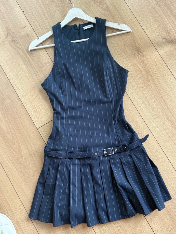 Halter yaka pilili elbise - Görsel 3