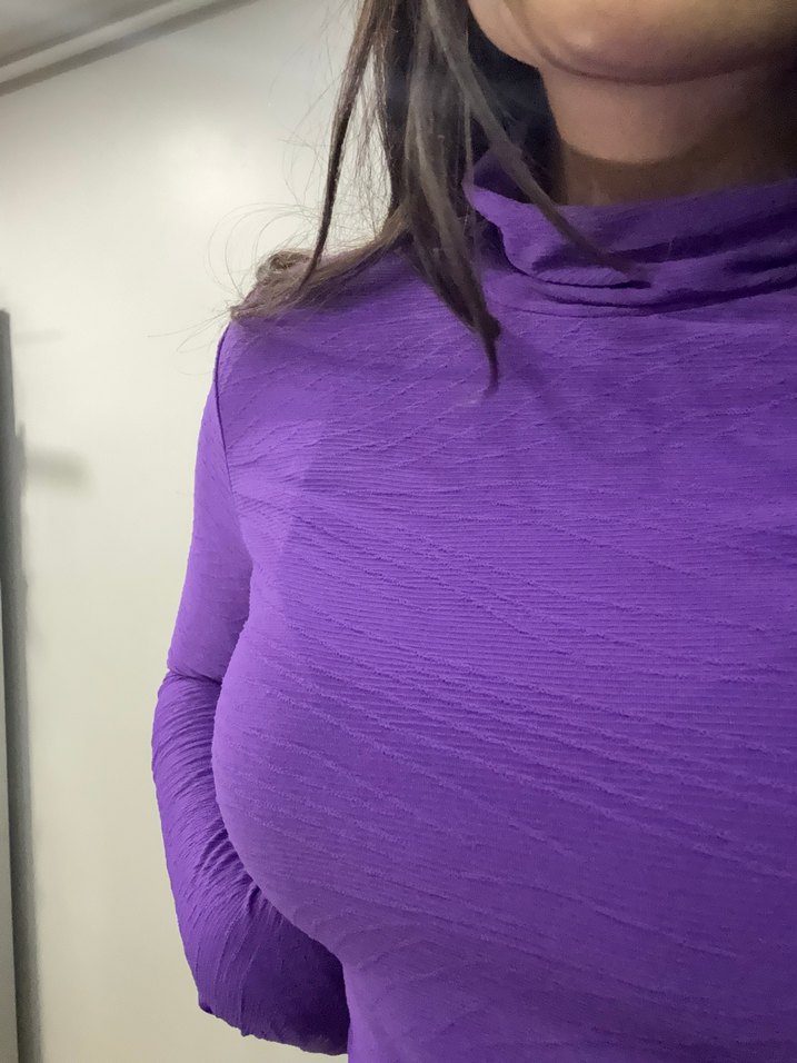 Mor Yüksek Yakalı Bluz - Görsel 2