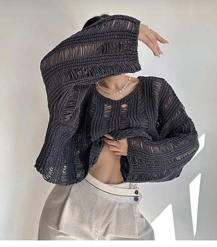 Ajur triko crop pareo