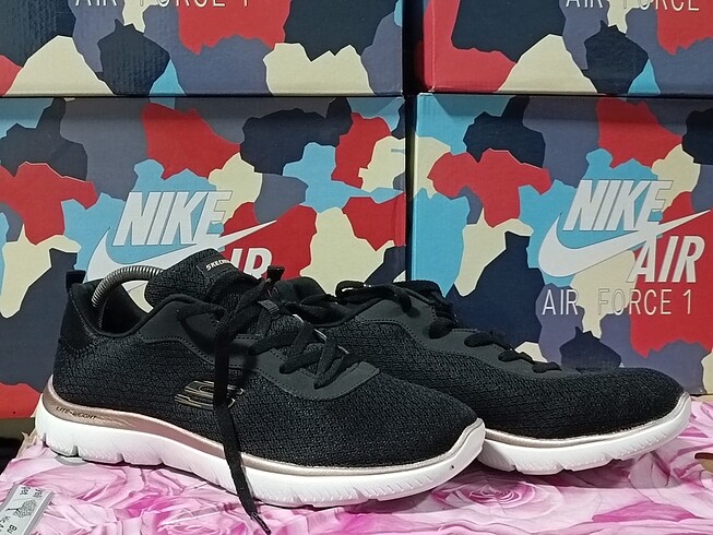 Orjinal skechers
