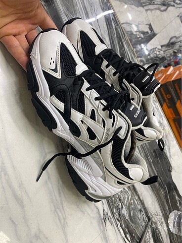 43 Beden Orjinal skechers