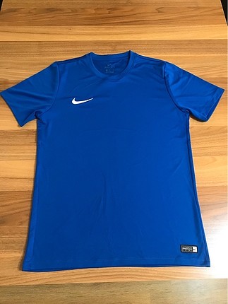 Nike tişört 2 adet