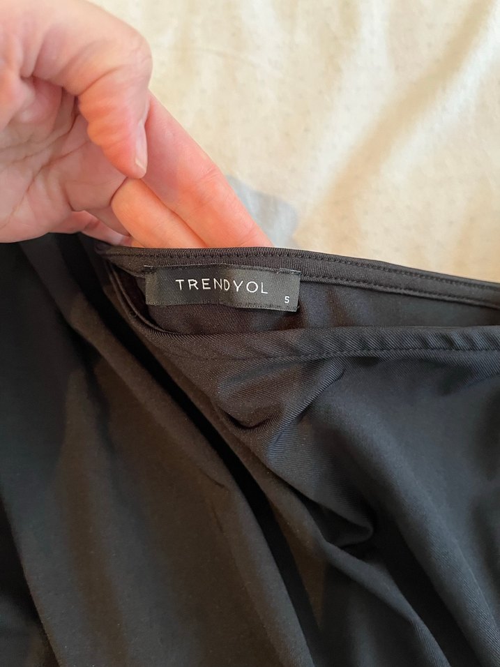 Tek Omuzlu Siyah Uzun Kollu Bluz - Görsel 3