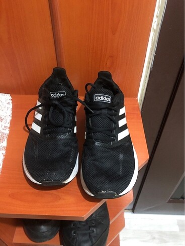 Adidas kadın ayakkabı