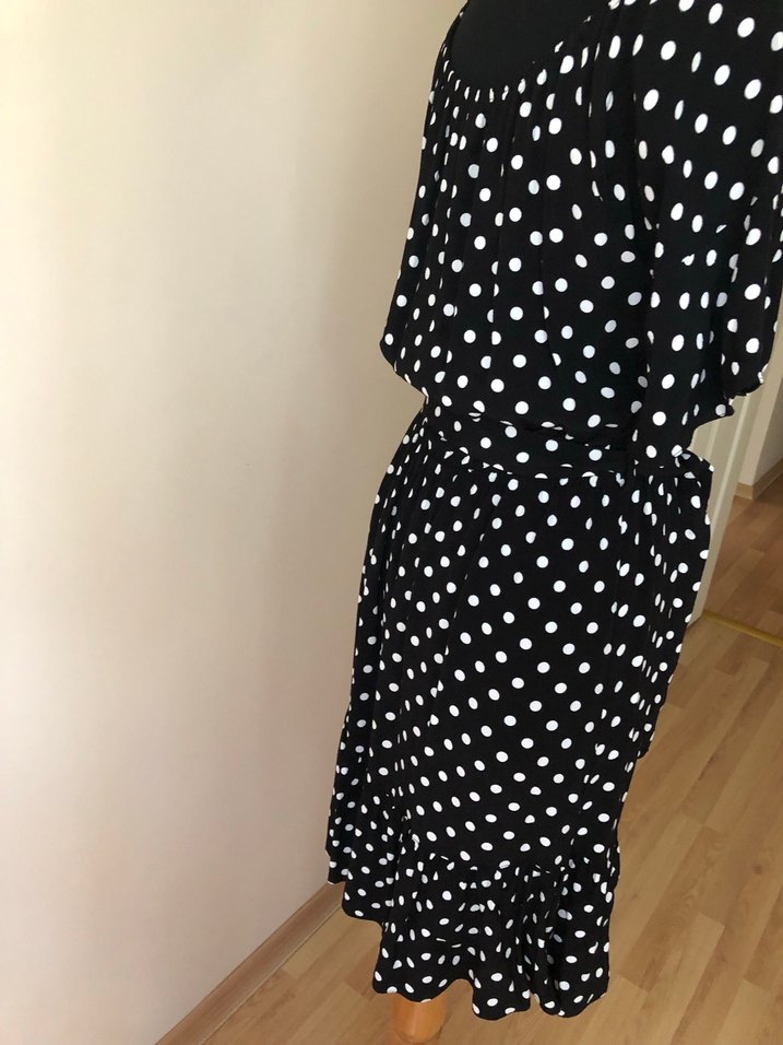 Siyah Beyaz Puantiyeli Elbise - Görsel 5