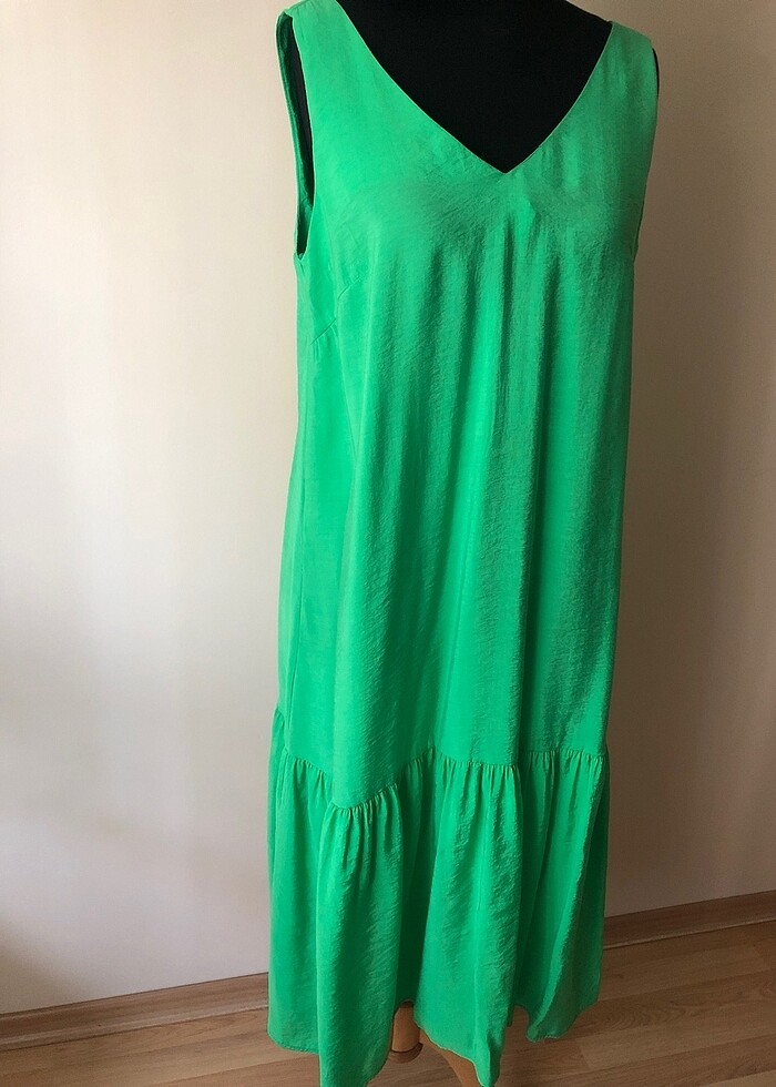 İPEKYOL V Yaka Elbise - Görsel 4