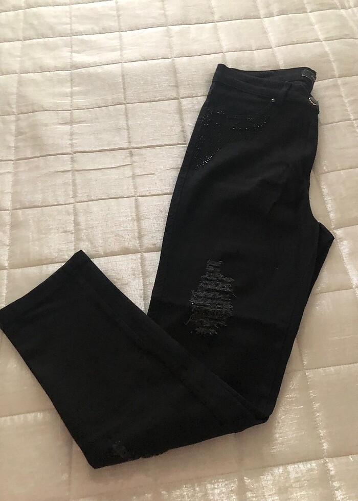 SELESTE JEAN - Görsel 4