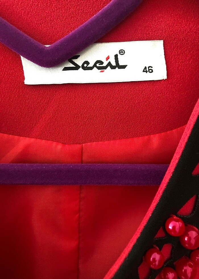 Seçil  Kırmızı Ceket - Görsel 4