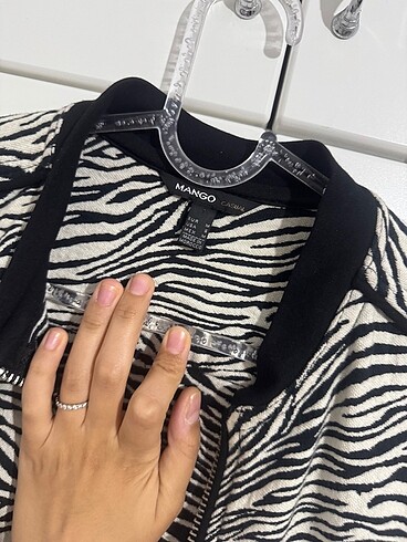 m Beden Zebra desenli ceket