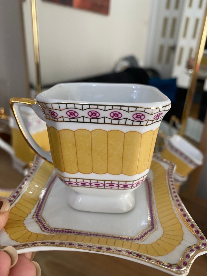 Sarı ve Altın Detaylı Porselen Çay Seti - Görsel 4