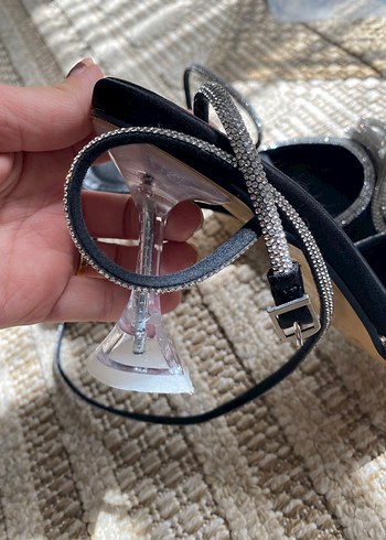 Siyah topuklu - Görsel 3