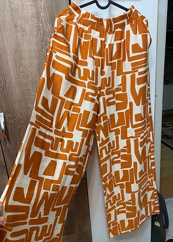 Tiffany Tomato universal