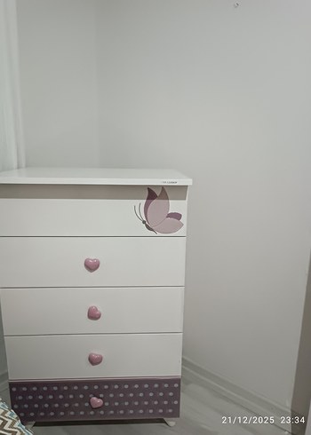 Çocuk Odası Mor Dolap ve Çalışma Masası - Görsel 8