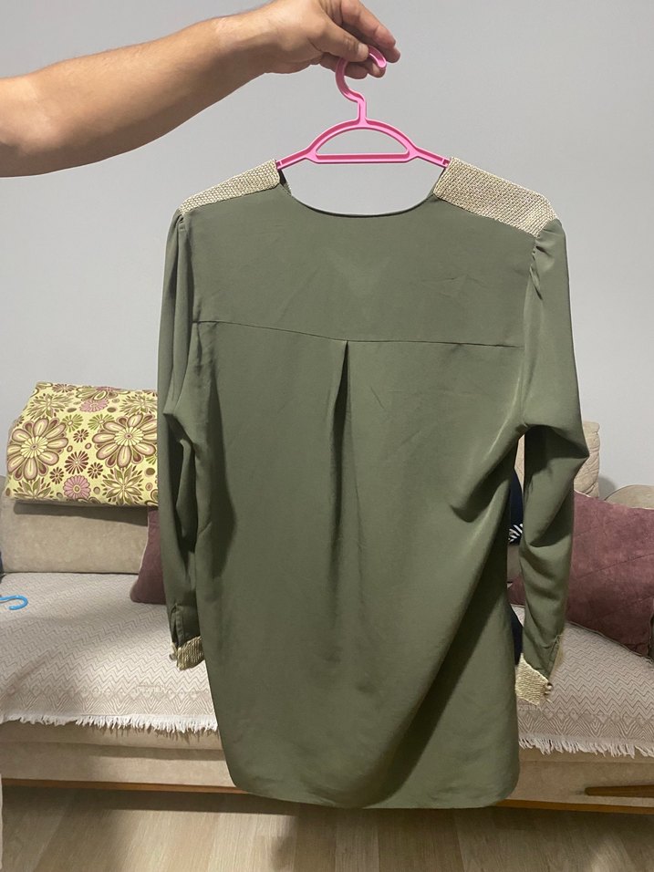 Düğmeli Uzun Kollu Haki Kadın Tunik - Görsel 2