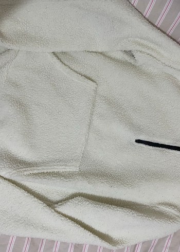 Beyaz Fermuarlı Kapüşonlu Polar Üst - Görsel 2