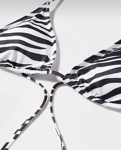 Mango Zebra desenli bikini üstü