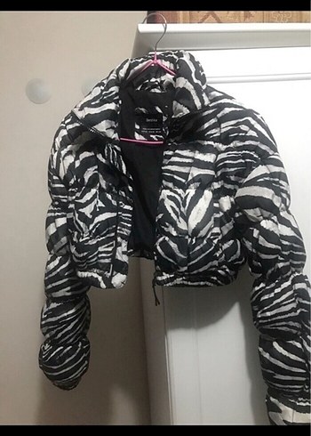 Kadın Zebra Desenli Kısa Kot Ceket - Görsel 2