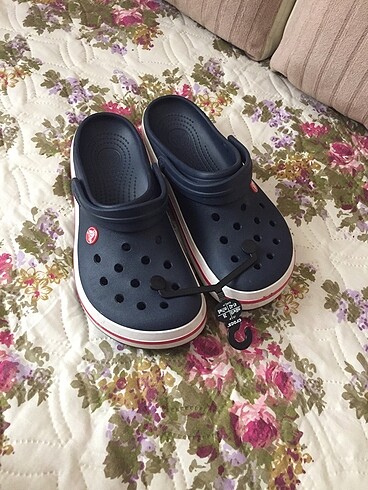 Crocs terlik