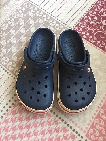 Crocs terlik