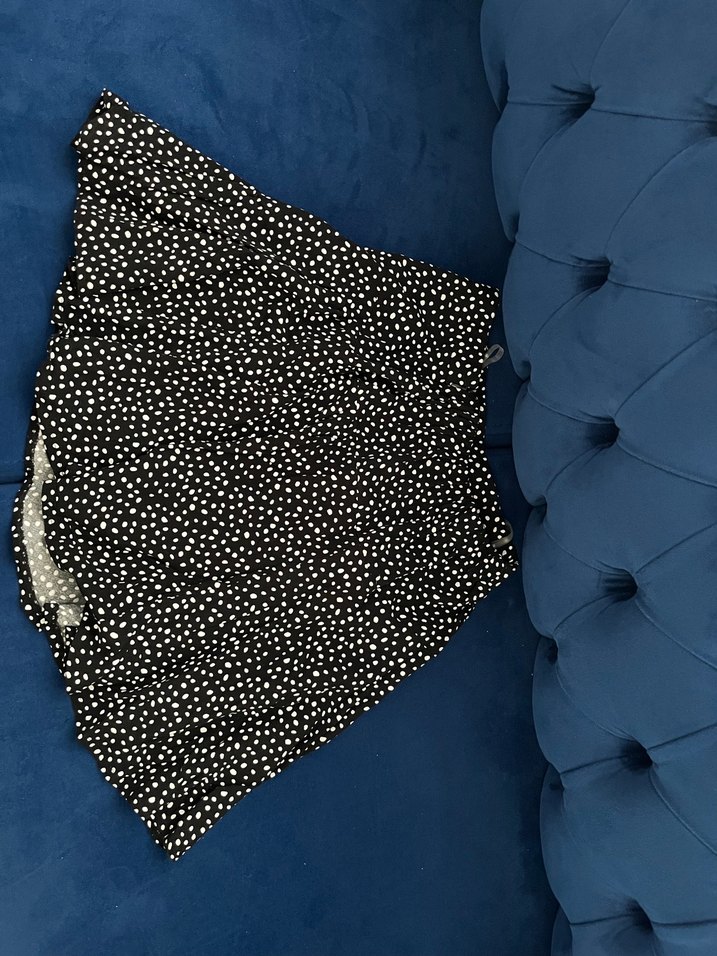 Puantiye Desenli Siyah Volanlı Midi  Şort Etek - Görsel 2