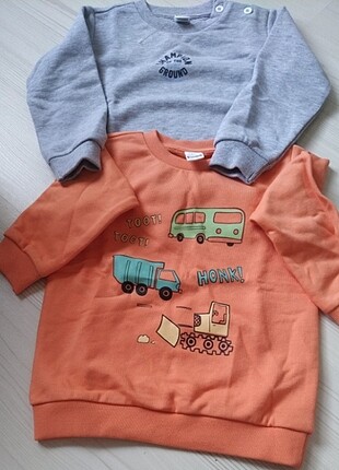İki adet sweatshirt baskılı 24-36 ay