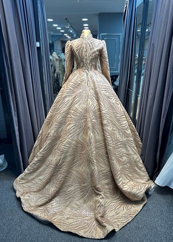 Drapeli Altın İşlemeli Uzun Abiye Elbise - Görsel 4