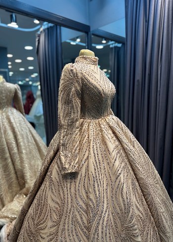 Drapeli Altın İşlemeli Uzun Abiye Elbise - Görsel 7