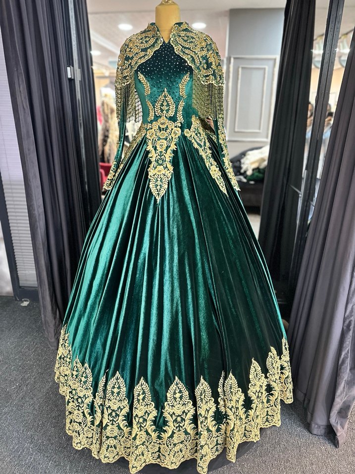 Uzun Turkuaz Nakışlı Kadın Kına Elbisesi - Görsel 5