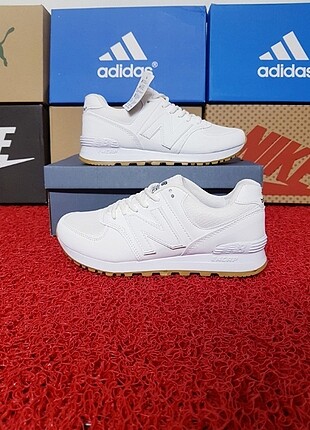 NEWBALANCE BEYAZ