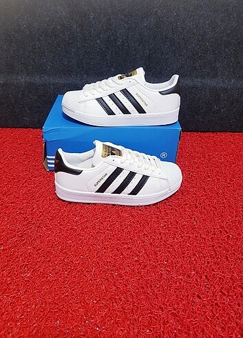 Adidas ADIDAS SUPERSTAR 