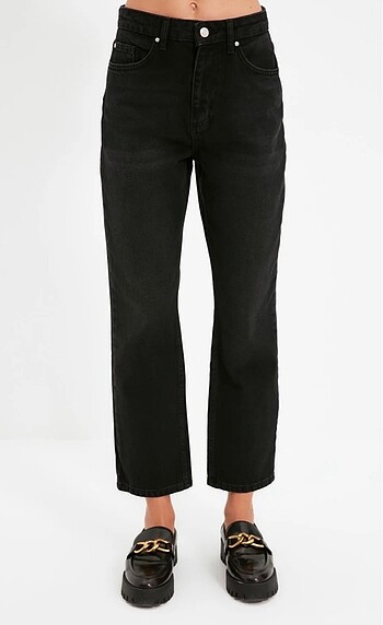 Milla Straight Jeans