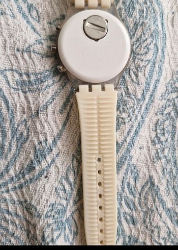 Swatch Kadın Beyaz Vintage Saat - Görsel 4