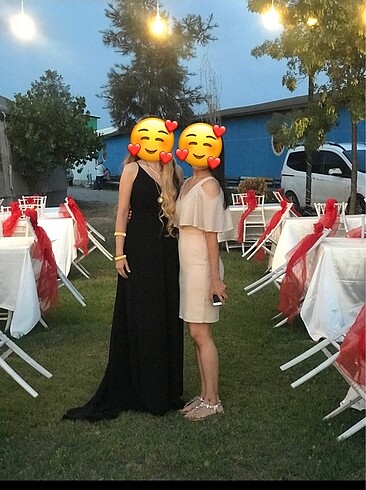 Siyah uzun elbise