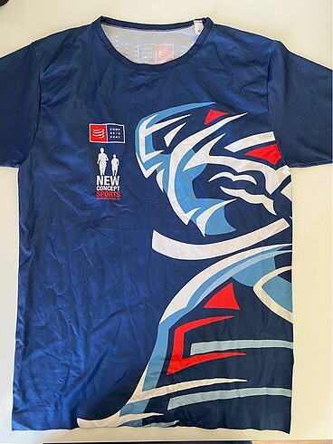 Compressport sporcu üstü