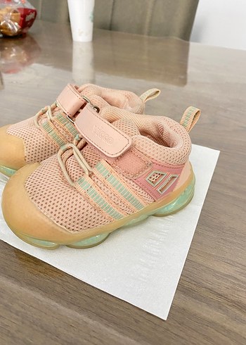 Vicco orante kız bebek spor ayakkabı-ışıklı - Görsel 2