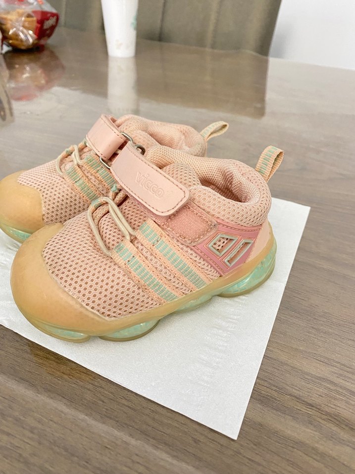 Vicco orante kız bebek spor ayakkabı-ışıklı - Görsel 2