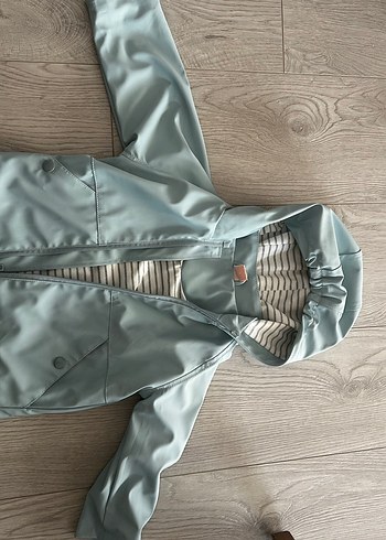 Mavi Erkek Çocuk Düğmeli Yağmurluk - Görsel 2